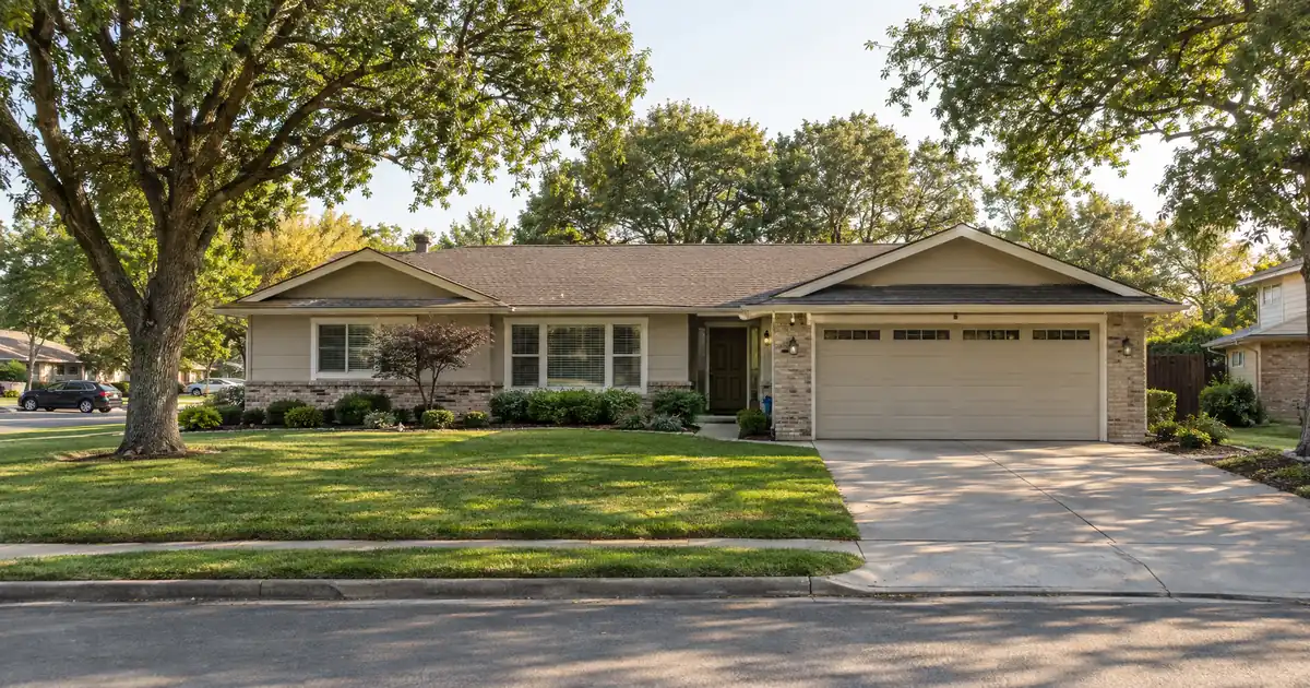 How Much a Second-Lien HELOC Costs Beside a Low Fixed First Mortgage
