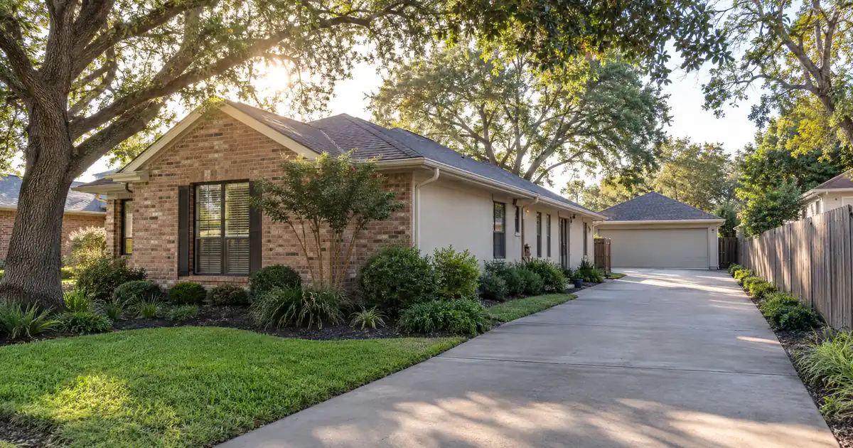 Can You Put a HELOC Behind an FHA Loan on a Texas Homestead?