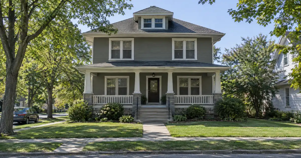 Can You Keep a HELOC in Second Position Through a Refinance?