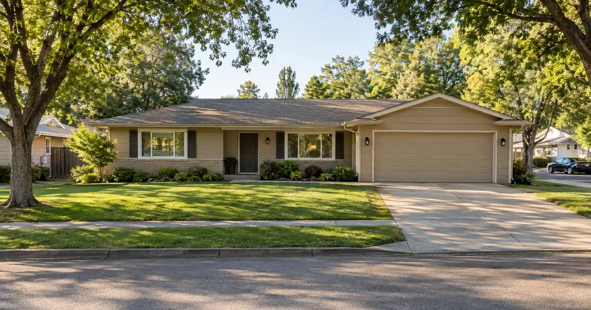 How Much Business Capital a Paid-Off Home Releases on a HELOC