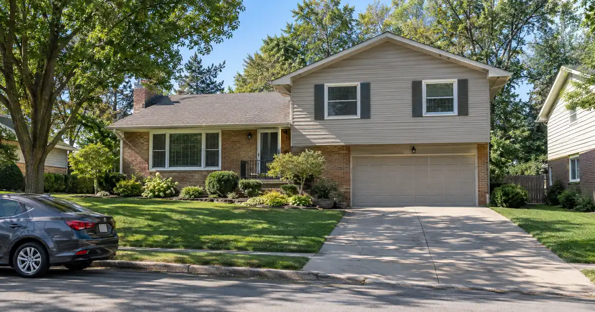 Can You Get a HELOC When Both Spouses Are on the First Mortgage?