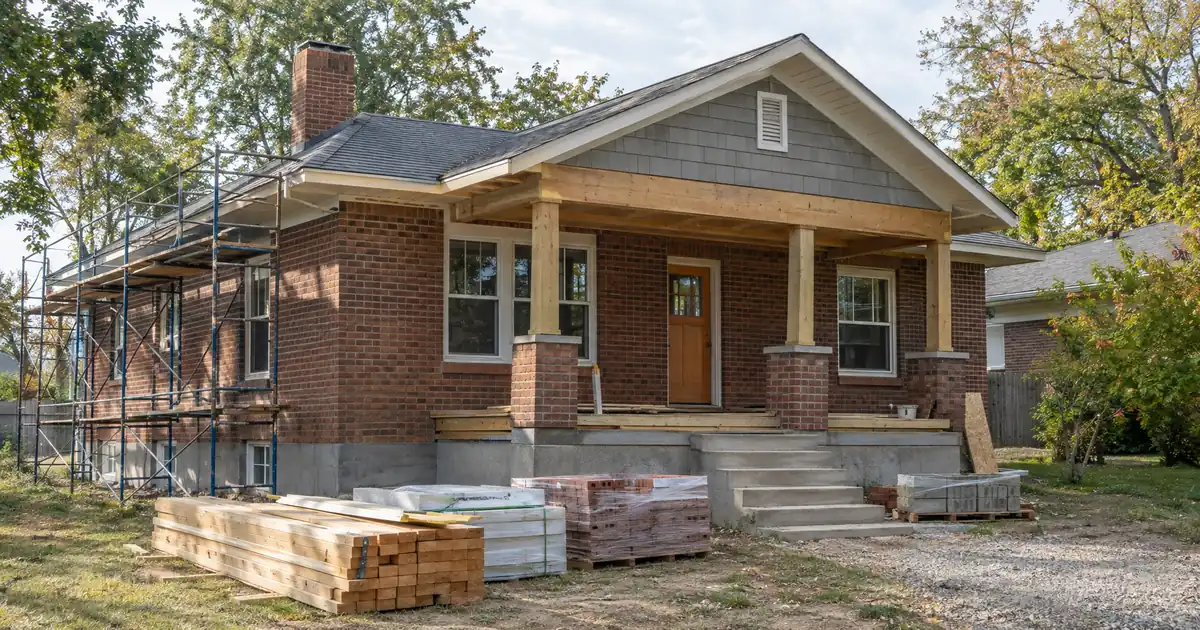 How a HELOC Payment Shifts DTI When Buying a Rental or Flip