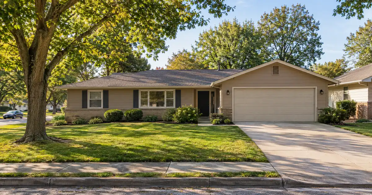 Does Paying Off a HELOC in a Refinance Make It a Cash-Out Refinance?