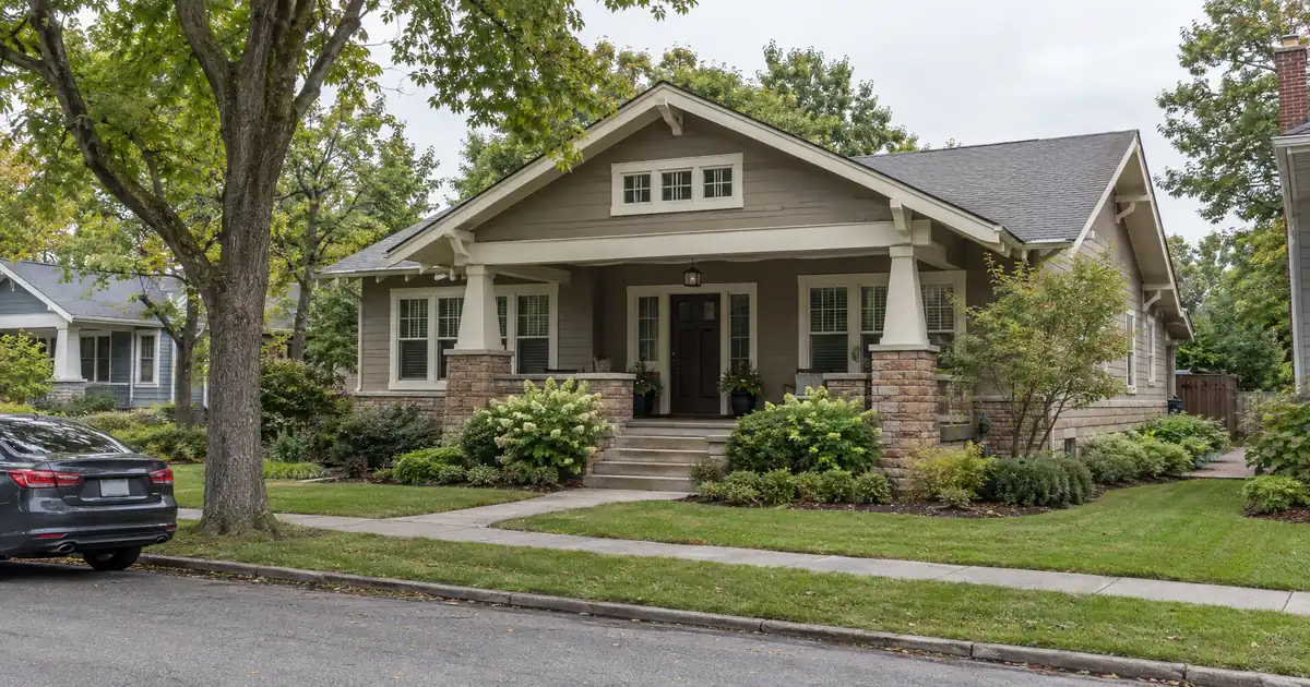 How to Compare a Cash-Out Refinance to a Second Mortgage