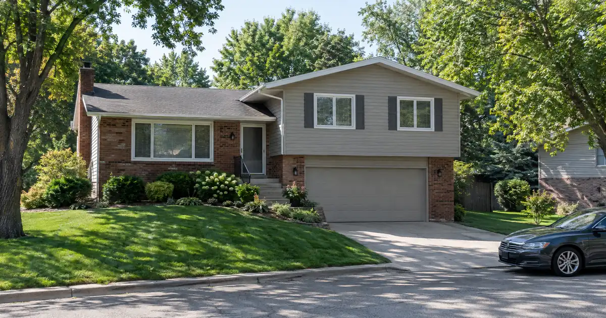 How to Get a Bank Statement Cash-Out as a Contractor With a Paid-Off Home