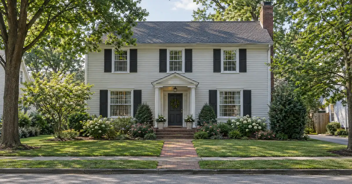 Should a Current FHA Borrower Use FHA Cash-Out or Conventional?