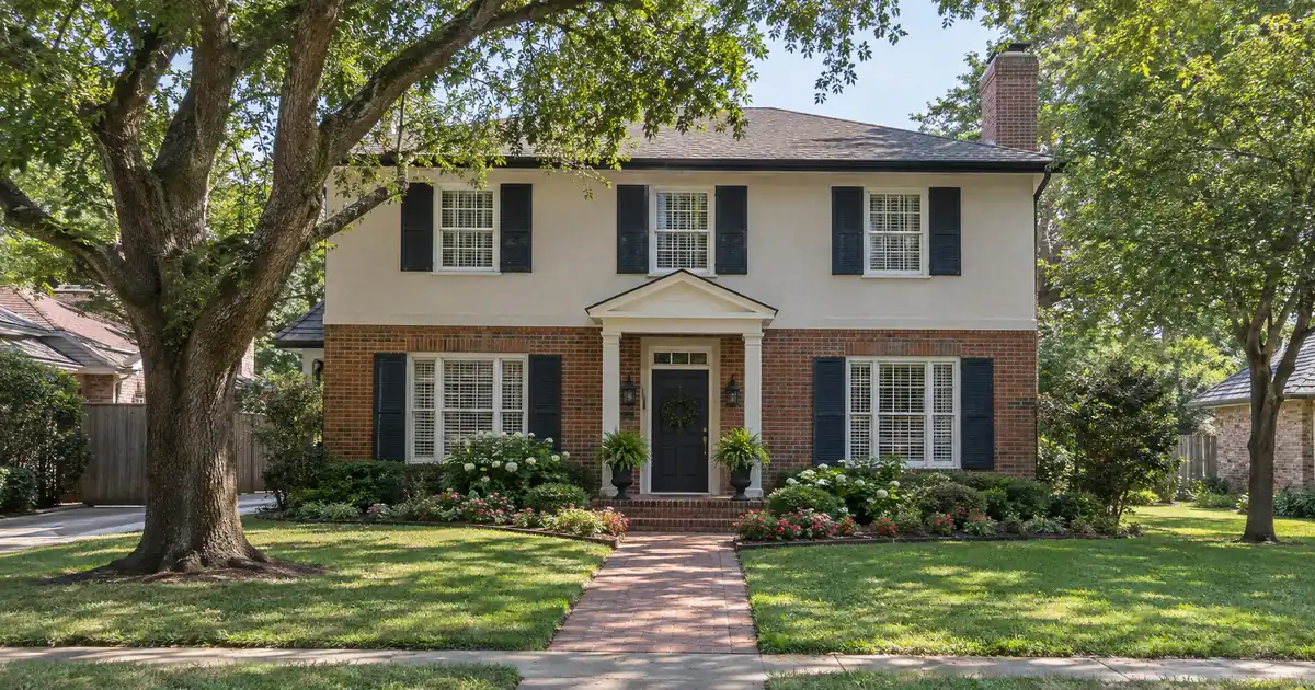 Can a High-DTI Texas Homeowner Consolidate Debt With FHA Cash-Out?