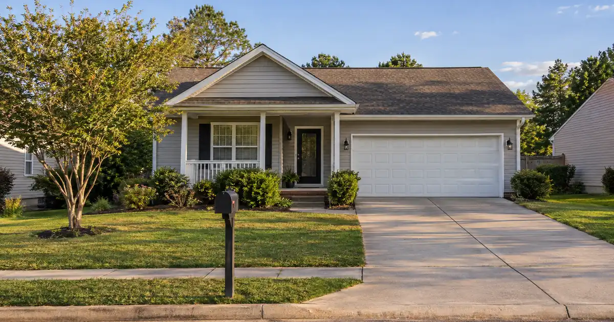 FHA Cash-Out vs Bank Full Documentation for a Locked-In Homeowner