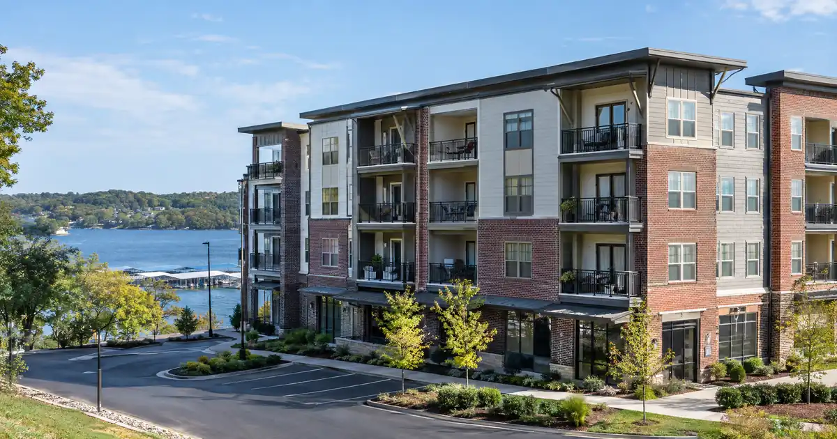 DSCR Cash Out Refinance in Lake Of The Ozarks, Missouri: Will My Rent Cover a Cash-Out Loan?