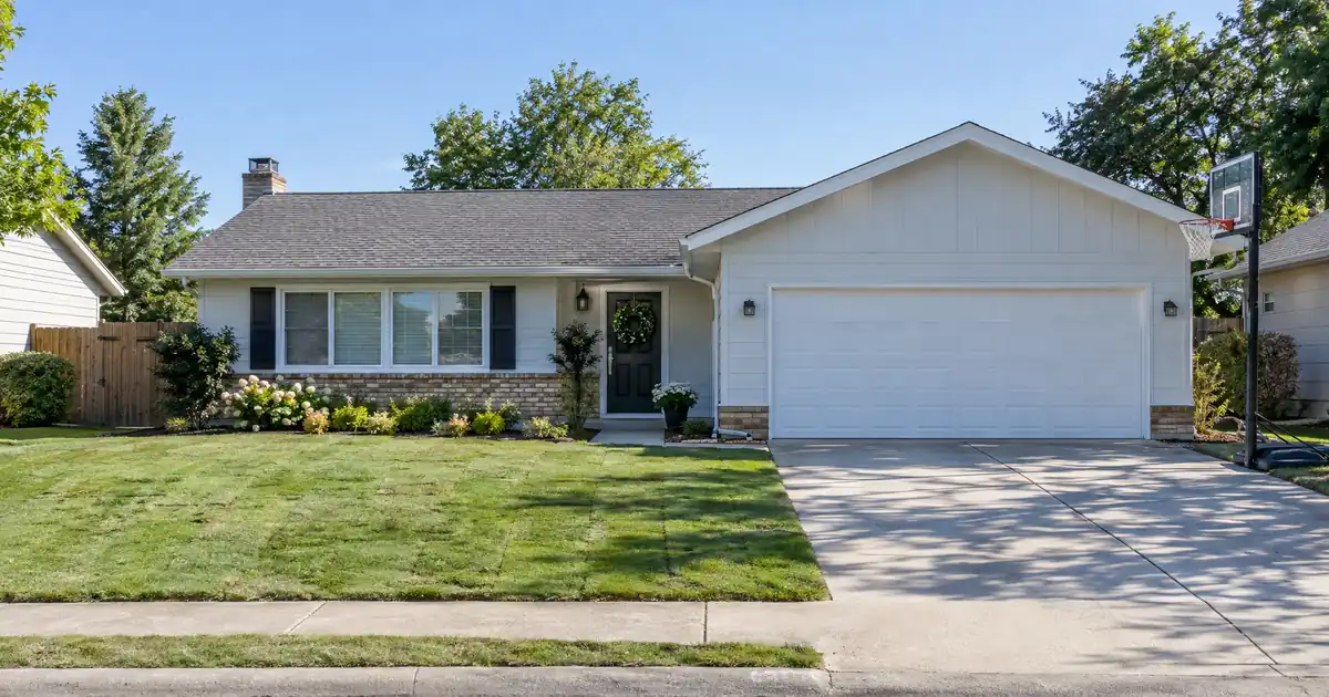 How a Jumbo Cash-Out Counts RSUs Toward a Second Home Down Payment