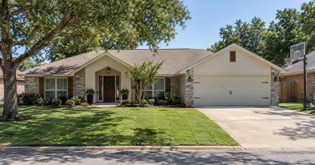 How to Close a Texas Cash-Out Refinance on a Free-and-Clear Home