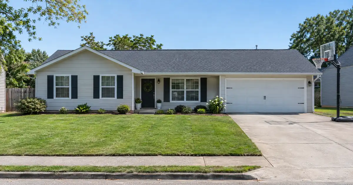 How to Compare Blended Cost of a Cash-Out Refinance to Pay Off Debt