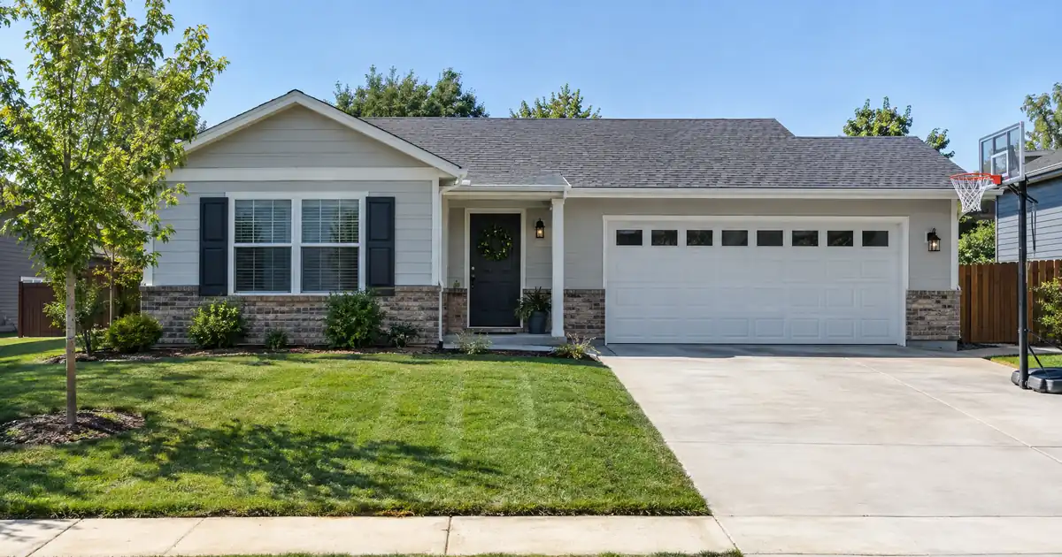 FHA Cash-Out Deciding Factors vs. a Second Lien for Lock-in Owners