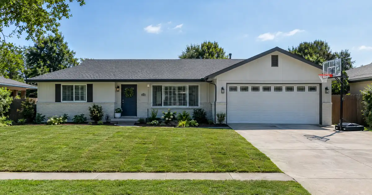How Much a Conventional Cash-Out Refinance Releases on a Second Home