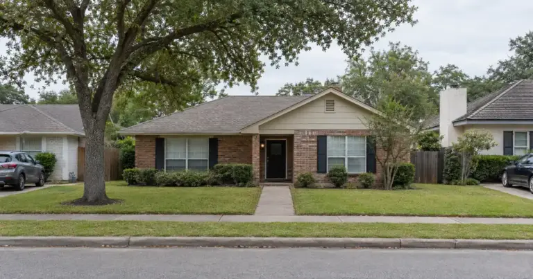 Can a Texas Homestead Cash Buyer Use Delayed Financing After a HELOC?