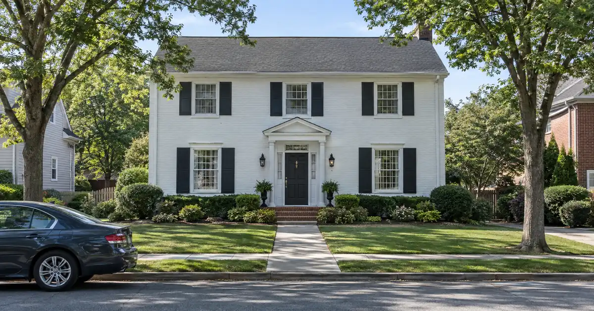 Cash-Out Refinance vs HELOC Checklist for a Paid-Off Home
