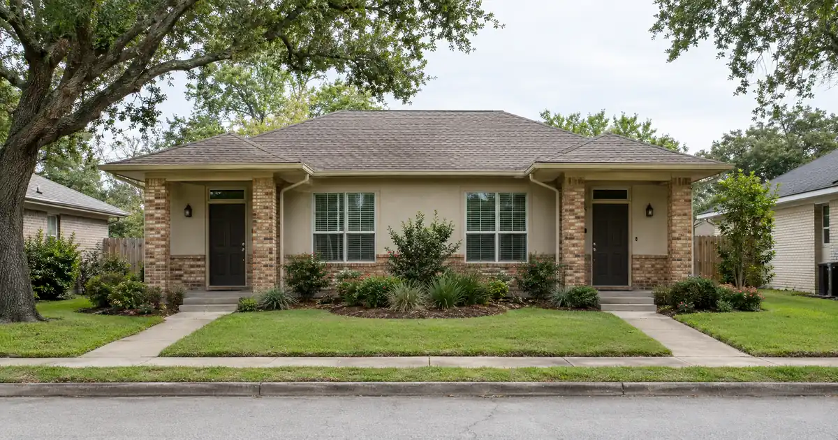Cash-Out Refinance Now vs HELOC First on a Texas Homestead
