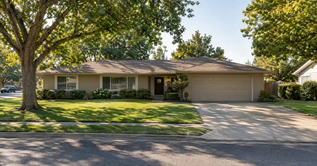 Cash-Out Refinance vs HELOC for a Homeowner With an ARM