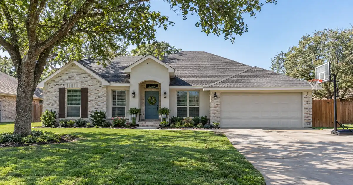 FHA Cash-Out Rules for a Texas Second Home That Isn't a Homestead