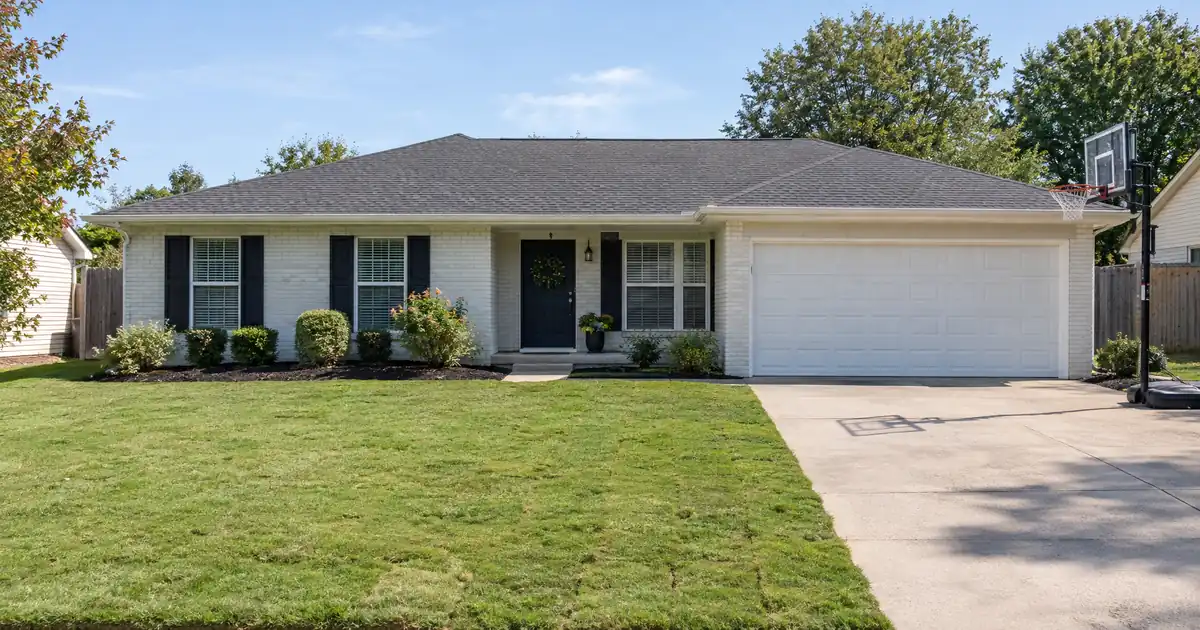 Why FHA Cash-Out Borrowers Are Moving From Banks to Wholesale Lenders