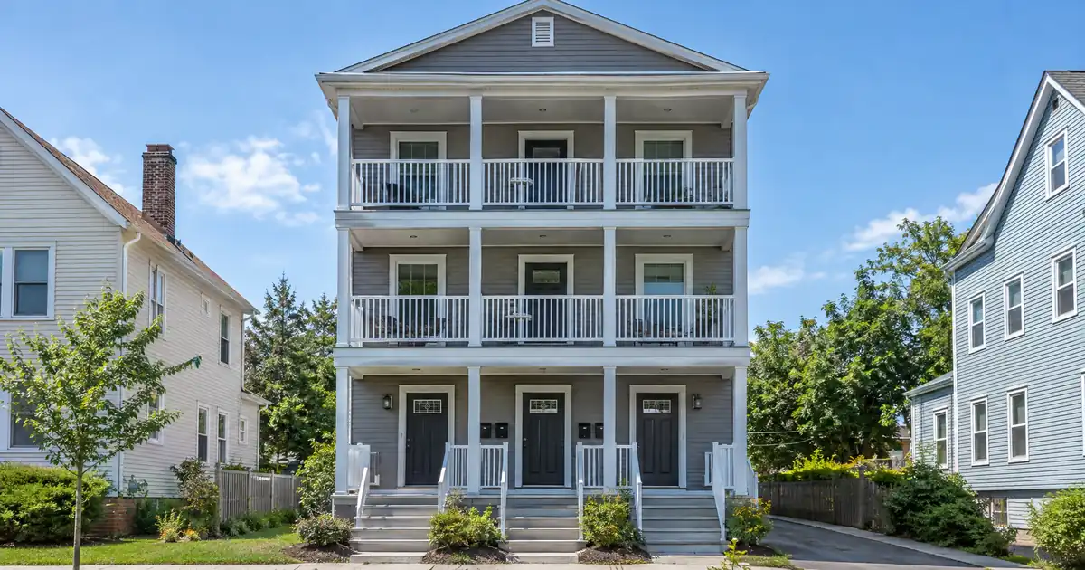 FHA Cash-Out Cap and Reserve Rules for a Duplex or Triplex