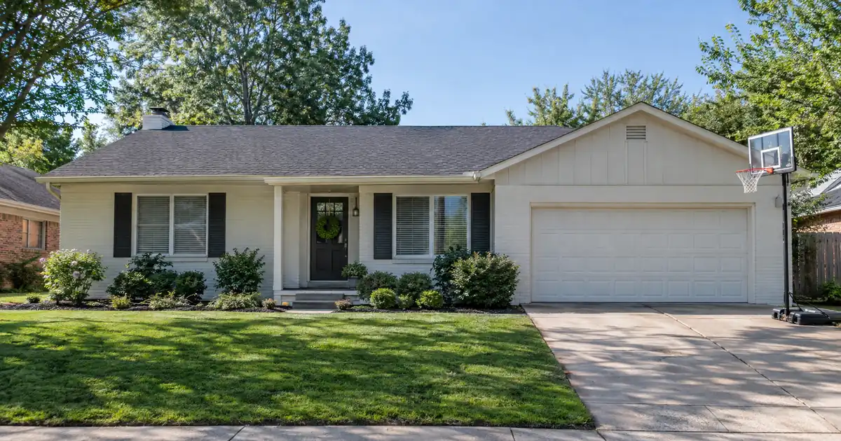 Can an Heir Get an FHA Cash-Out in the First Year?