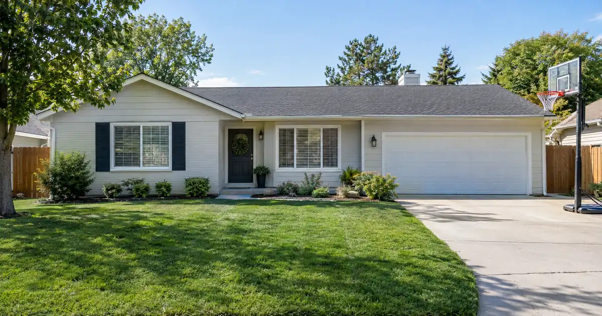 Conventional Cash-Out Waiting Period After a Home Listing Is Withdrawn