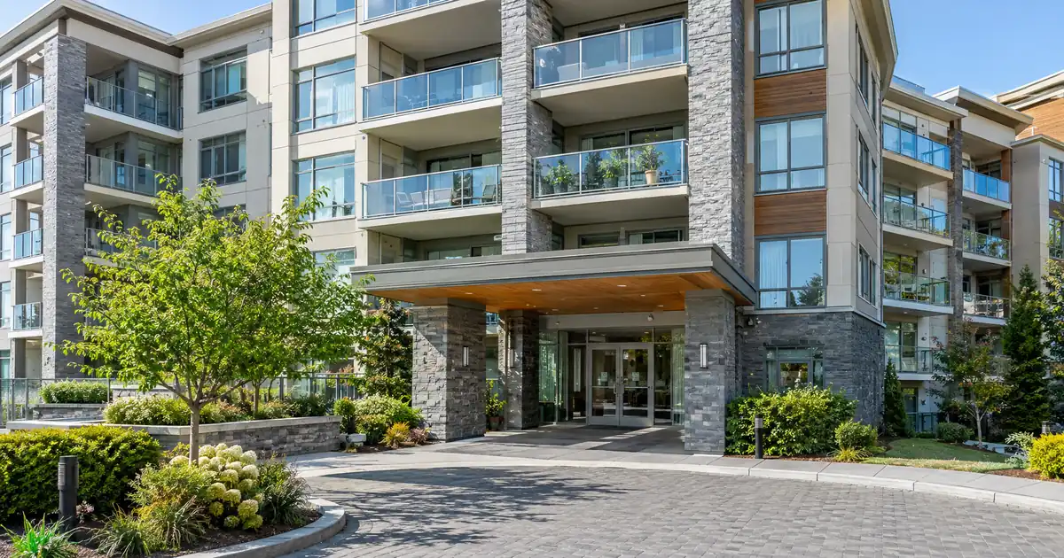 Cash-Out Refinance vs HELOC on a Condo With a Low First Mortgage