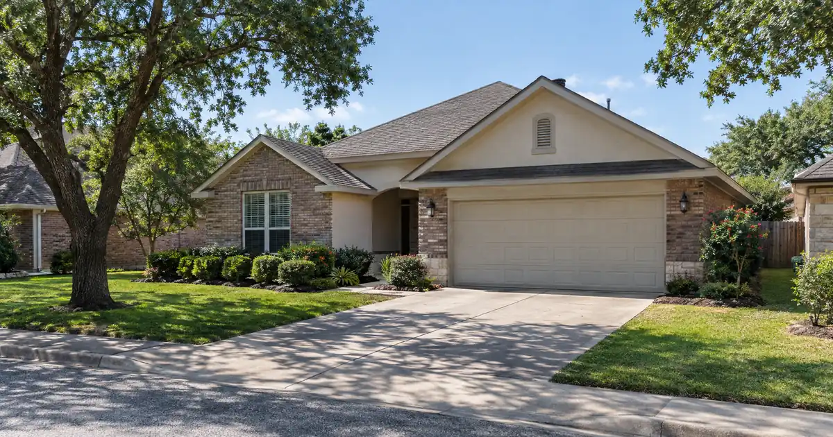 Cash Out Refinance Investment Property in Gainesville, Texas: Equity in a Supply Wave
