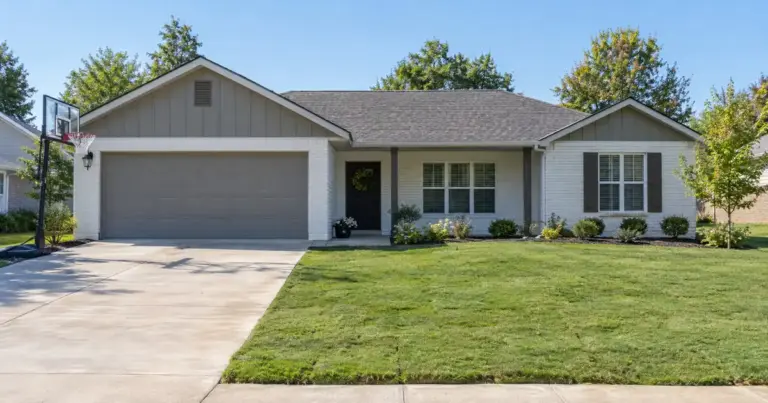 Does a Paid-Off Home Qualify for an FHA Cash-Out Refinance?