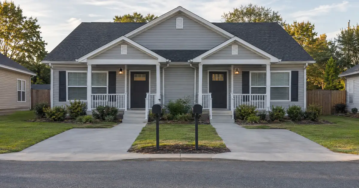 Conventional Cash-Out Requirements When One Unit Is Vacant