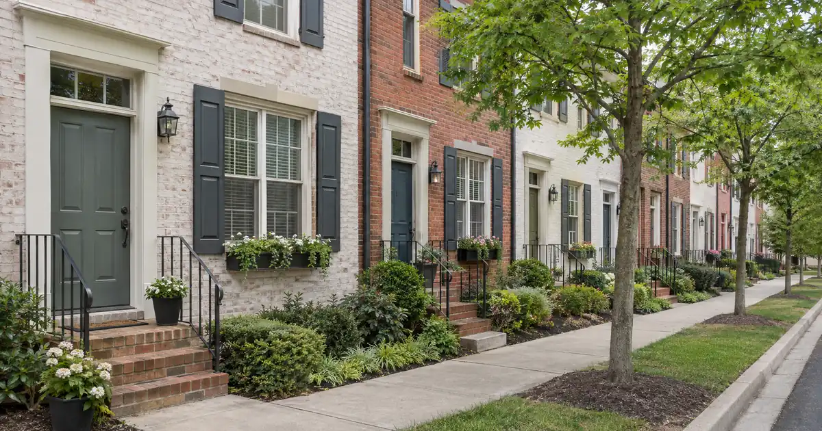 VA Cash-Out Refinance Signing Rules for a Spouse Who Lives Out of State