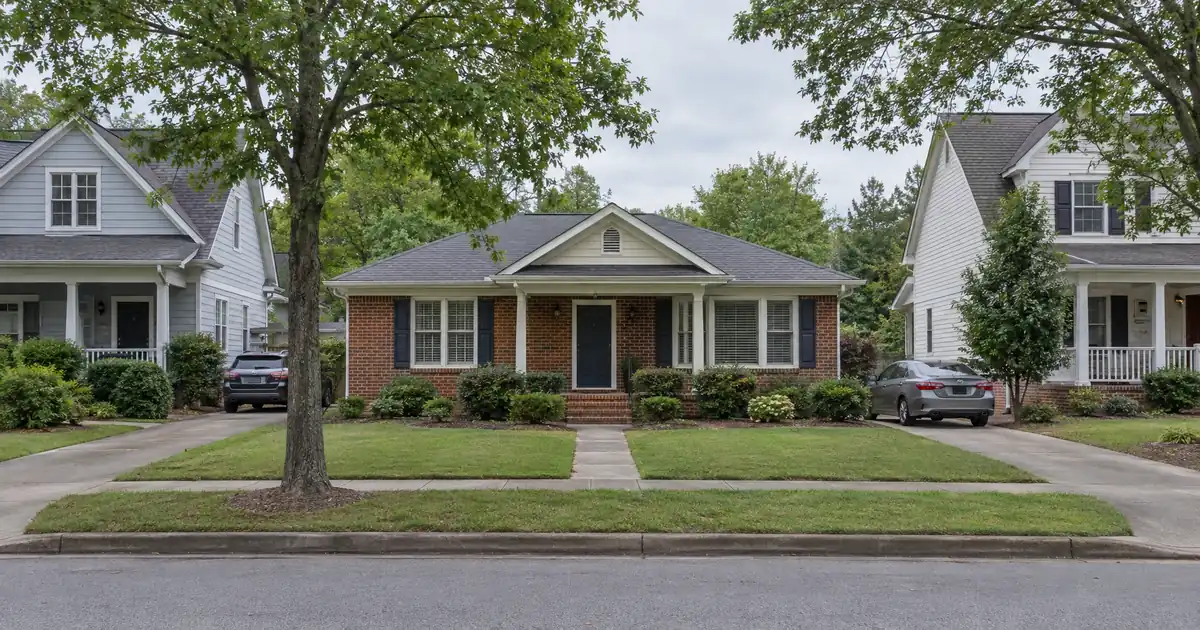 DSCR Cash Out Refinance in Waxhaw, North Carolina: Equity Extraction in a Thin-Coverage Town