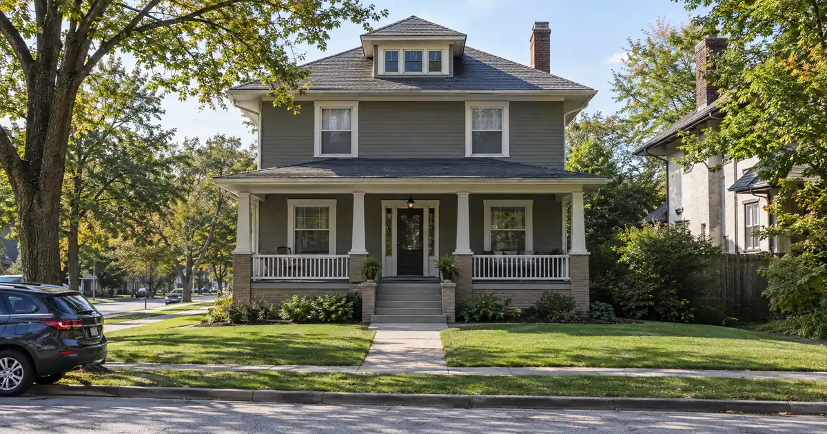 Does a Home Equity Line of Credit Beat a Cash-Out Refinance?