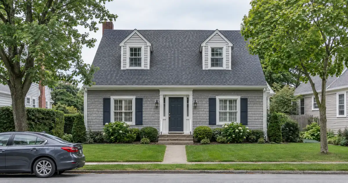 Interest-Only DSCR Loan vs Investment Property HELOC for a Landlord
