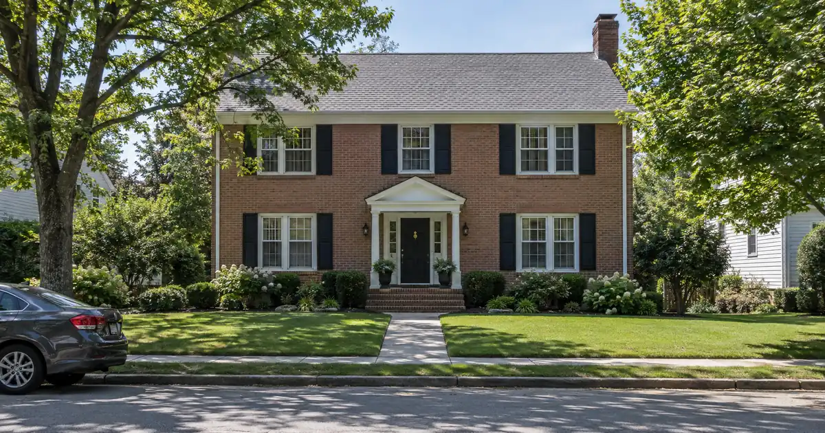 40-Year DSCR Loan vs Rental Home Equity Loan for a First Rental