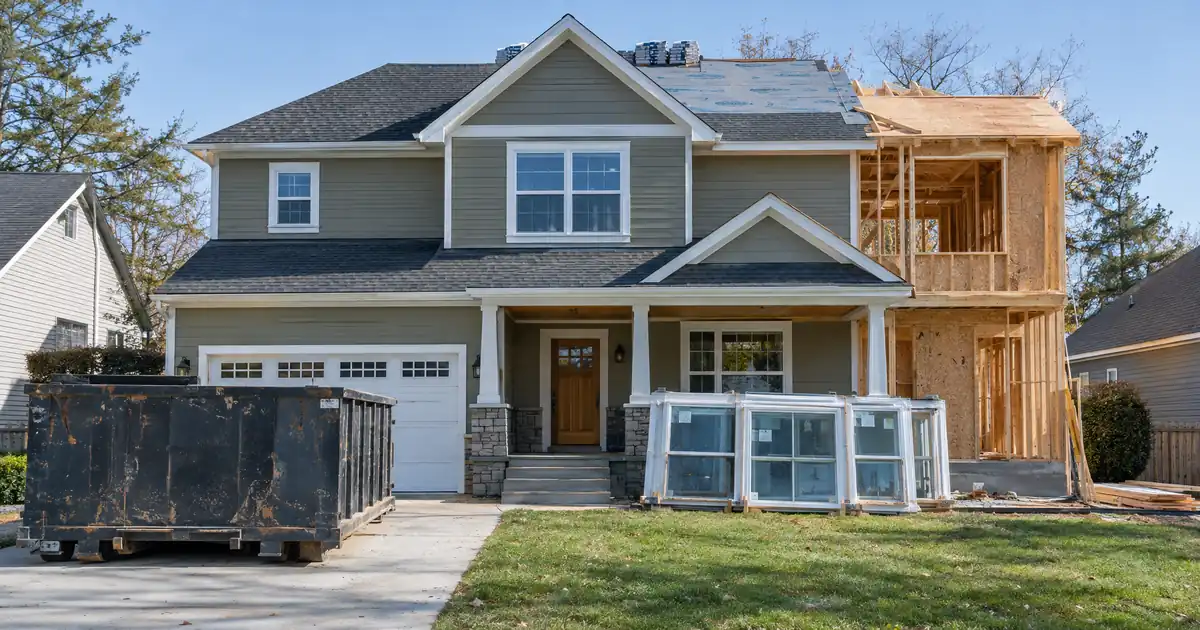 40-Year DSCR Loan vs Fix-and-Flip Loan for a Cash-Out Refinance
