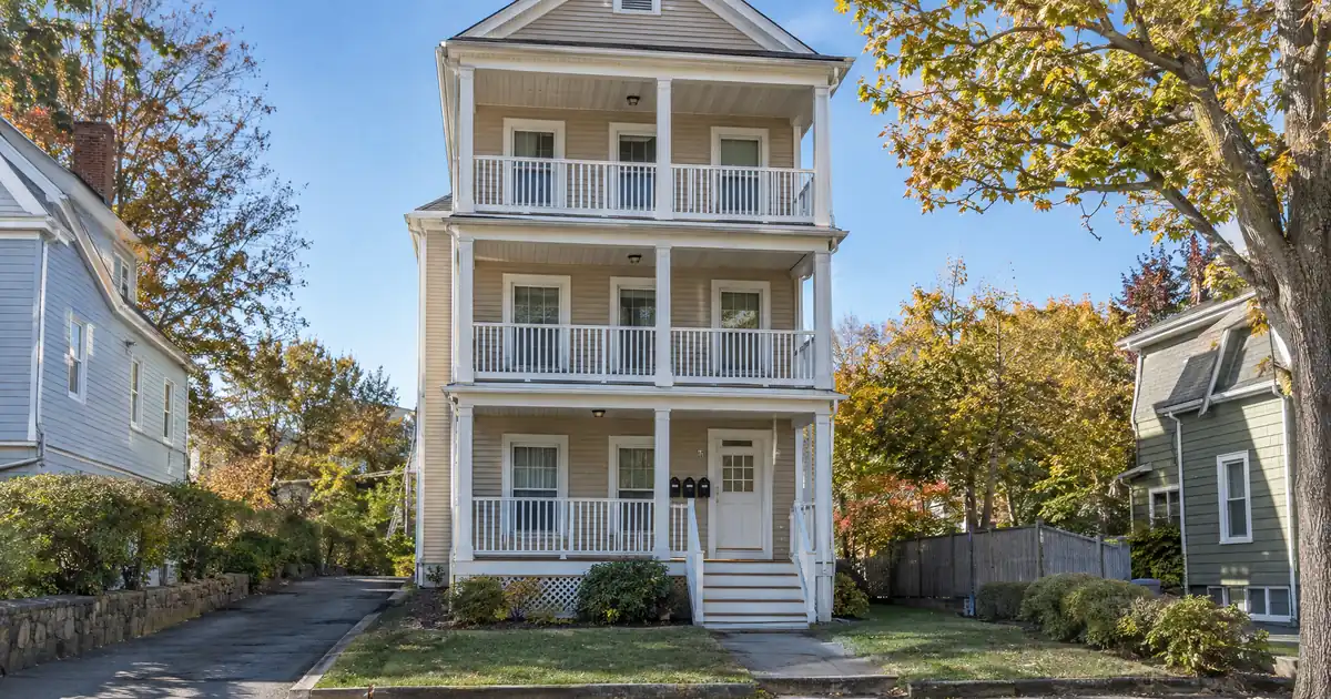 DSCR Cash Out Refinance in Peabody, Massachusetts: How Three-Family Rents Clear a 1.20 DSCR