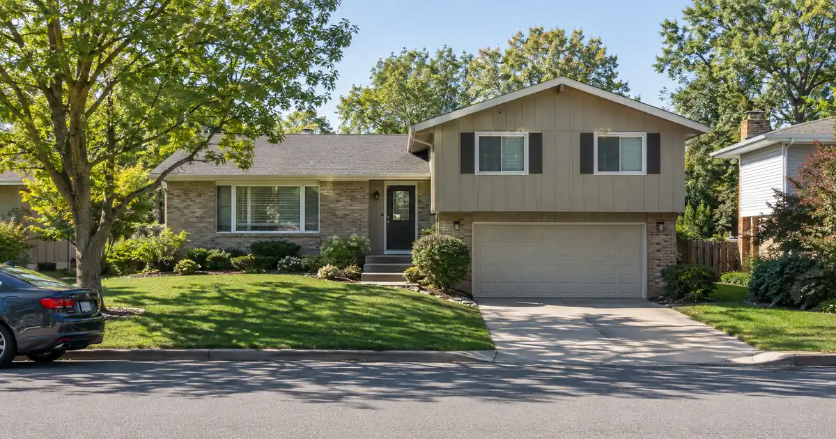 Should You Use a DSCR Loan or Cash-Out Refinance on a First Rental?