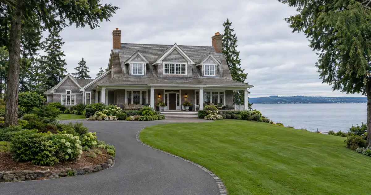 Jumbo cash-out refinance in Federal Way, Washington — equity above the conforming limit into cash