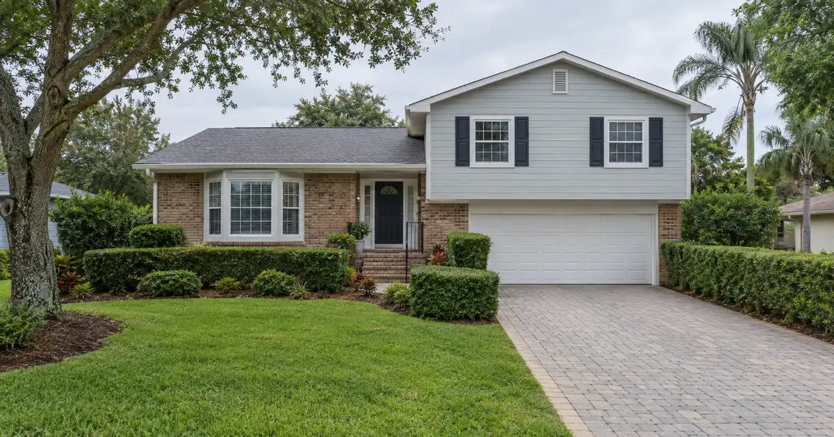 Conventional loans in Fort Pierce, Florida — conforming mortgage with a low down payment