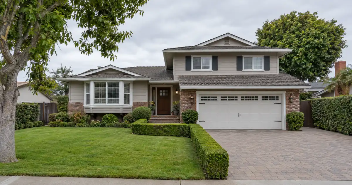 Conventional loans in Garden Grove, California — conforming mortgage with a low down payment
