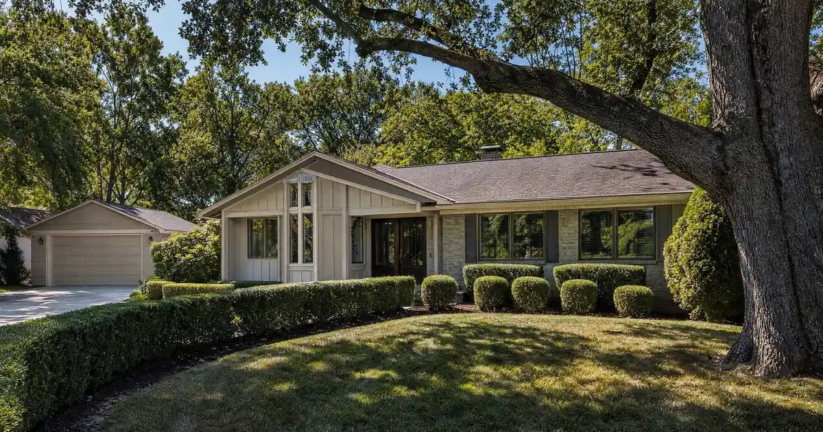 Cash-out refinance in Greenwood, Indiana — home equity into cash