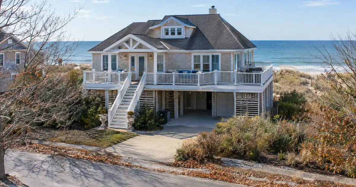 Conventional Investment Loans vs DSCR for Your Third Airbnb and Beyond