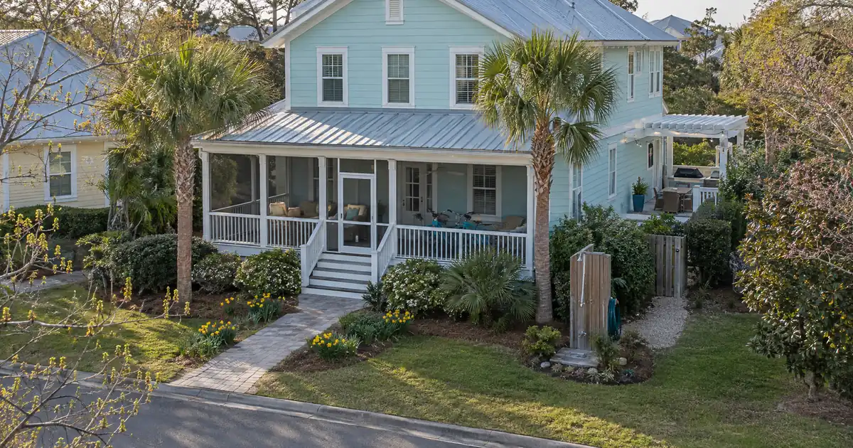 How to Choose DSCR or Conventional for an Airbnb With DTI Room