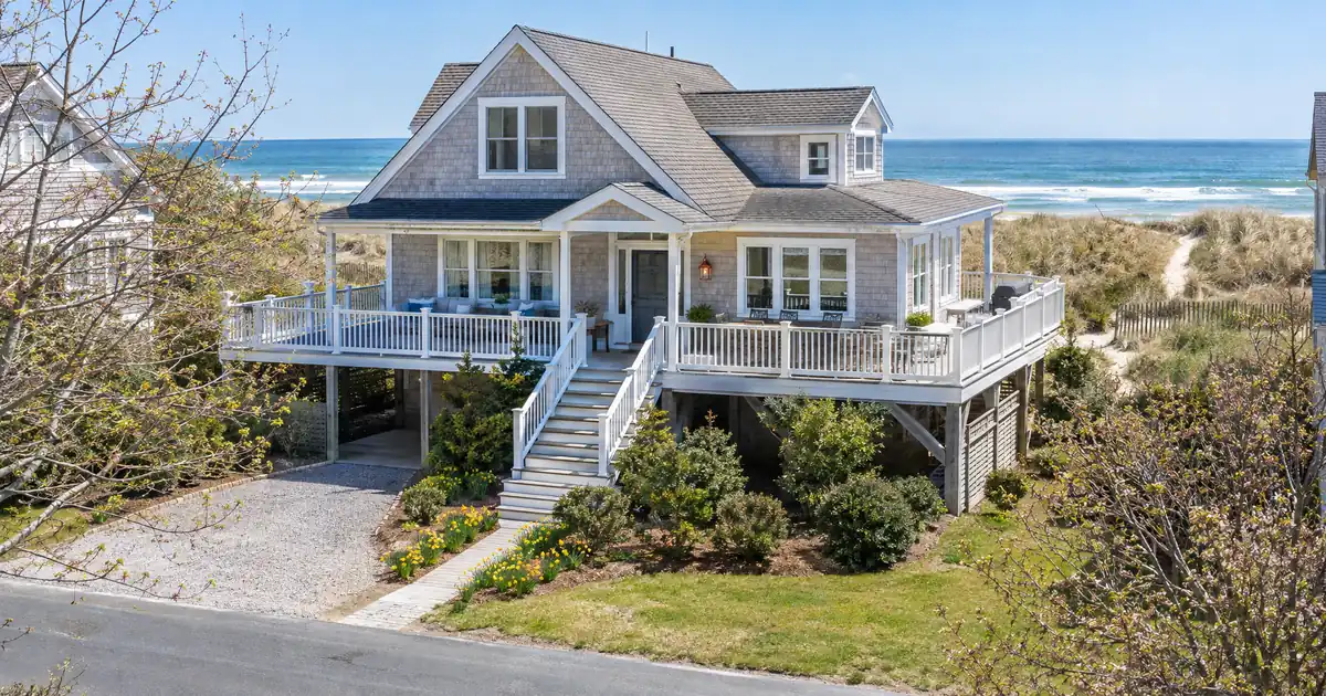 Second-Home Mortgage vs DSCR Loan on a Short-Term Rental