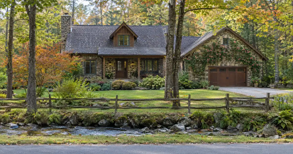 How to Meet DSCR Closing Requirements for a First Rural Cabin STR Purchase