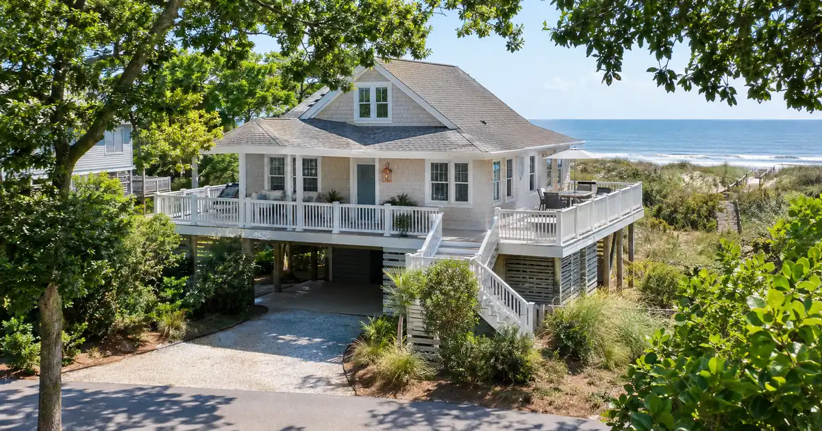 How DSCR Airbnb Loan Liability and Credit Reporting Work by Vesting Type