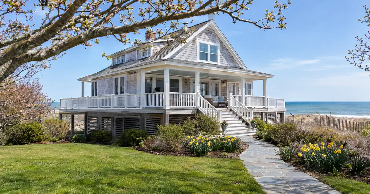 How Short-Term Rental DSCR Loans Work for the Out-of-State Airbnb Buyer