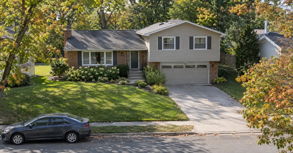 Can You Put Several Airbnbs on One Blanket DSCR Loan?